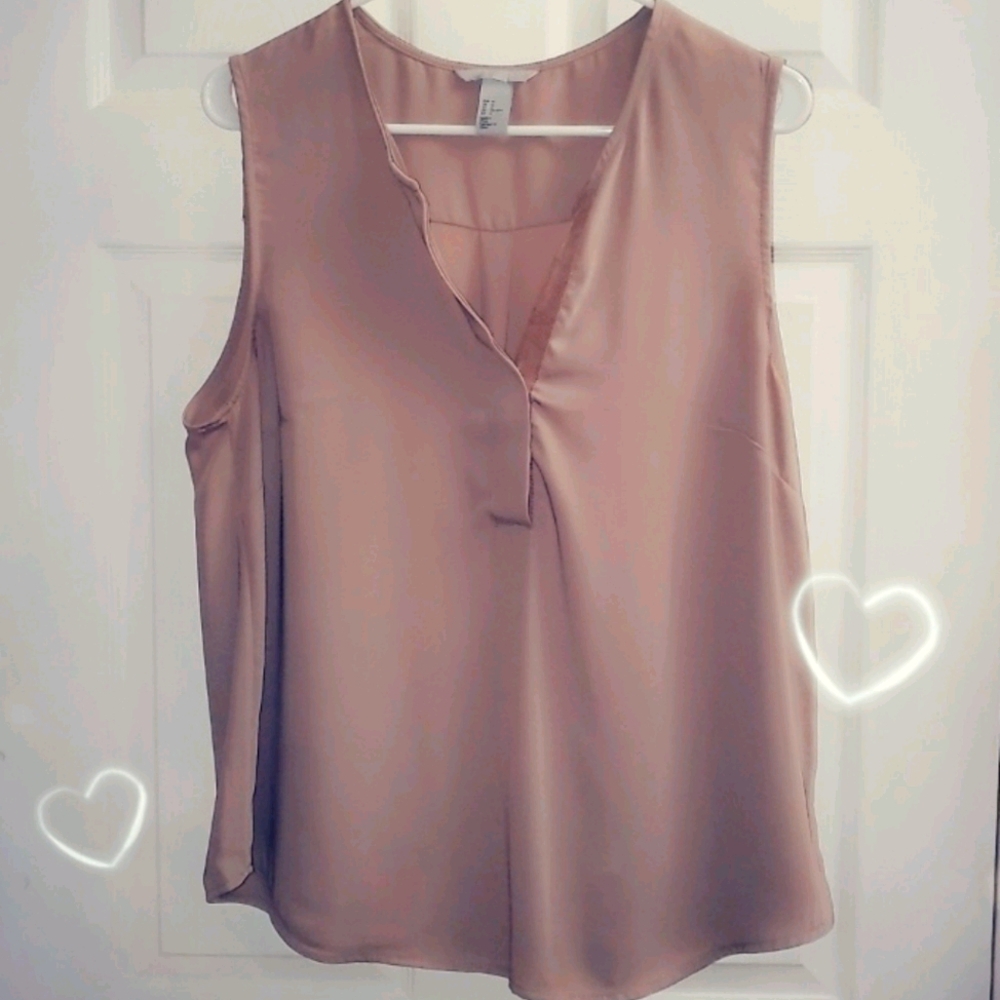 H&M sleeveless blouse